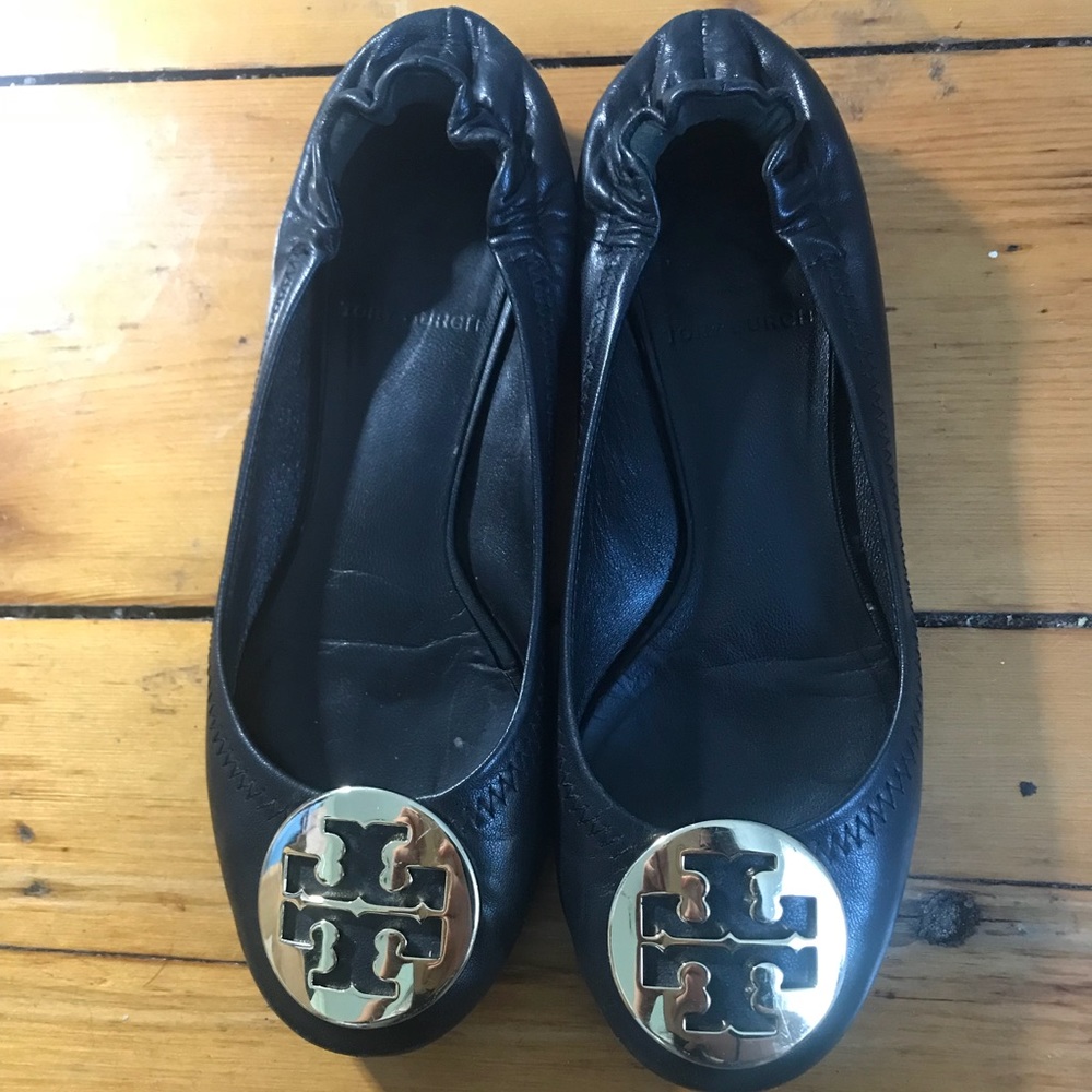 Tory Burch Flat Shoes with gold metal